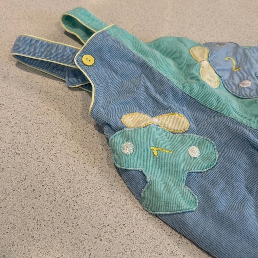 Vintage baby boys overalls plane green and blue embroidered on foot 0-6 months